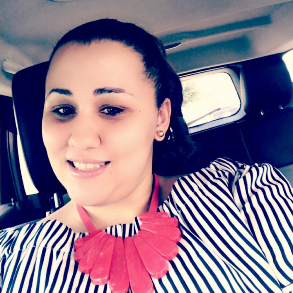 Meet your Posher, Jacqueline